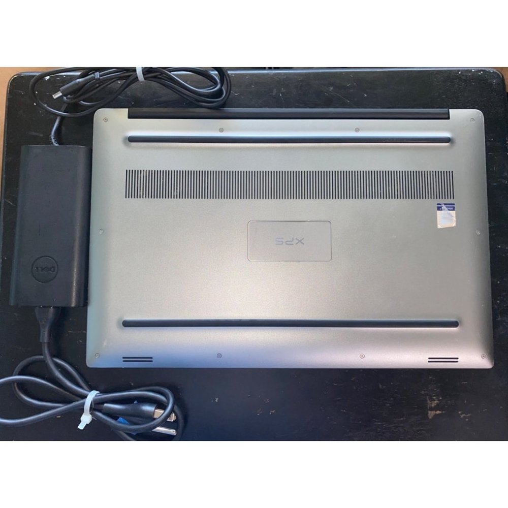 DELL XPS 15 9560 Laptop 16 Inch Intel CORE i7 7th Gen - Picture 3 of 5